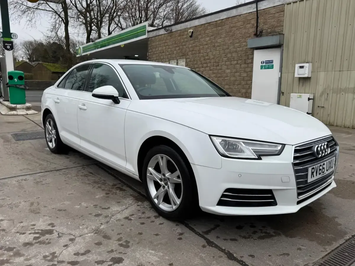 Usado Audi A4 Sport 150 CV (110 kW) 2016 Blanco Berlina