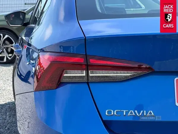 Used Skoda Octavia SE Technology 150 HP (110 kW) 2021 Blue Hatchback