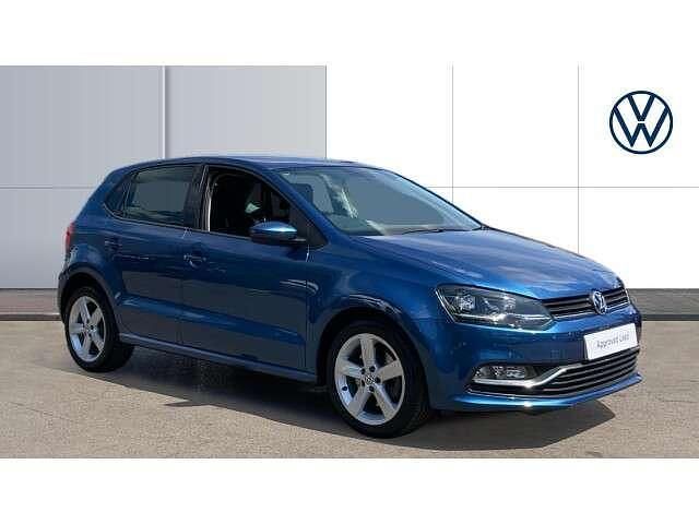 Blue Used 2017 VW Polo SEL Hatchback | £12,498 (Good price) - Image 1/4