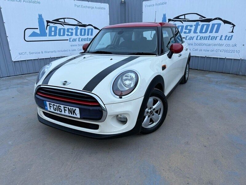 White Used 2016 Mini Cooper D Hatch Hatchback | £5,299 (Fair price) - Image 1/4