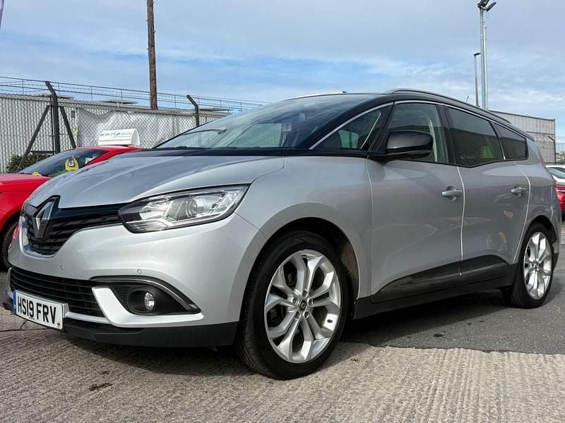 Used Renault Grand Scénic IV Iconic 2019 Silver/black MPV