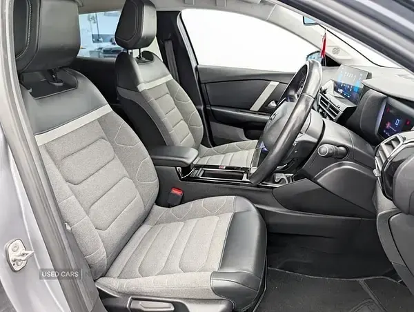 Used Citroën C4 PureTech 127 HP (93 kW) 2021 Grey Hatchback