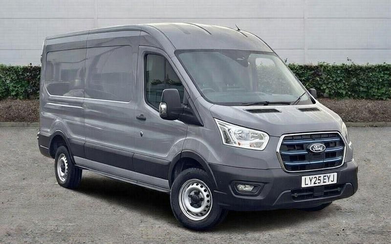 Used Ford Transit 197 kW (269 HP) 2025 Van