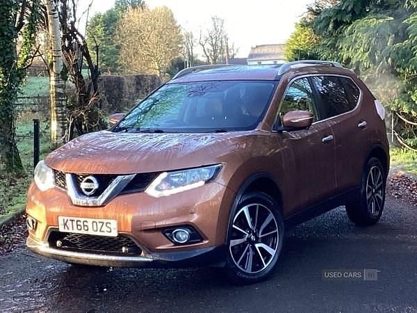 Used Nissan X-Trail N-TEC 130 HP (95 kW) 2017 Orange SUV