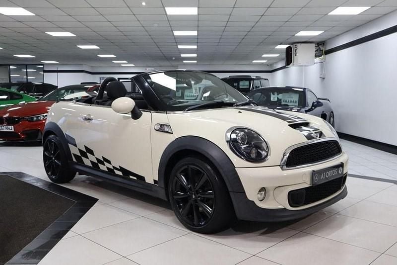 White Used 2012 Mini Cooper S Cabriolet Cabriolet | £4,950 (Good price) - Image 1/4