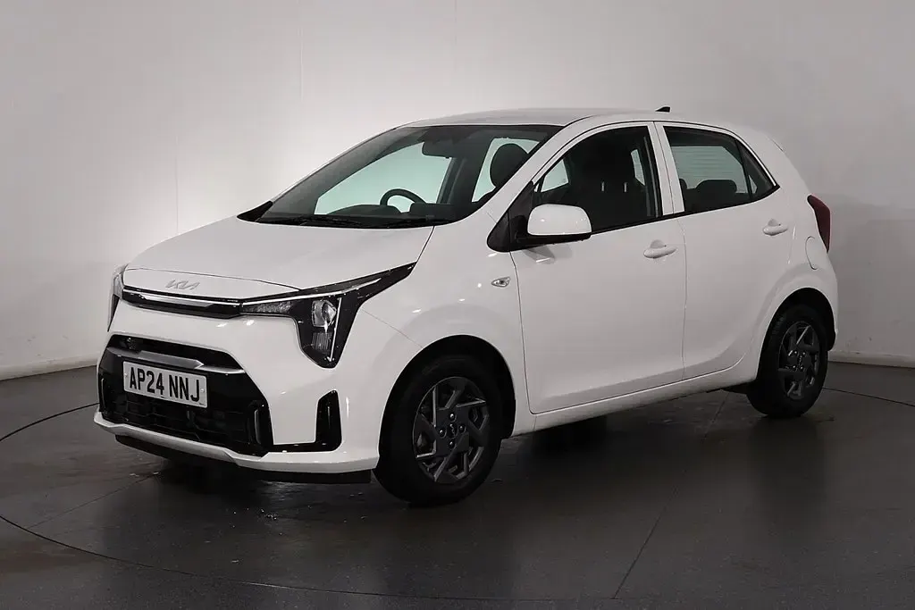 Used Kia Picanto 2024 White Hatchback