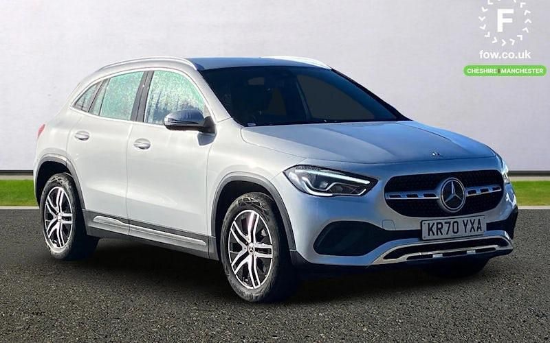 Used 2022 Mercedes GLA200 SUV | £21,199 (Good price) - Image 1/3