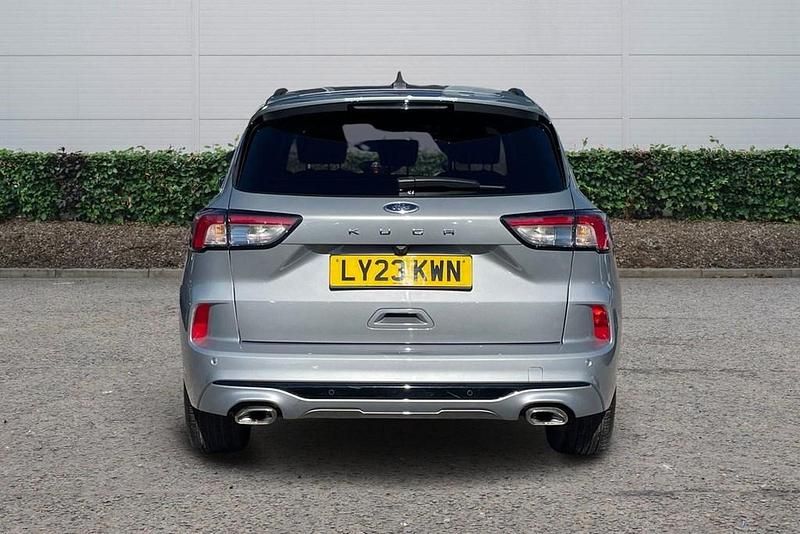 Used Ford Kuga ST-Line 190 HP (139 kW) 2023 Silver SUV