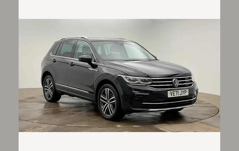 Used VW Tiguan Elegance 190 HP (139 kW) 2022 Black SUV
