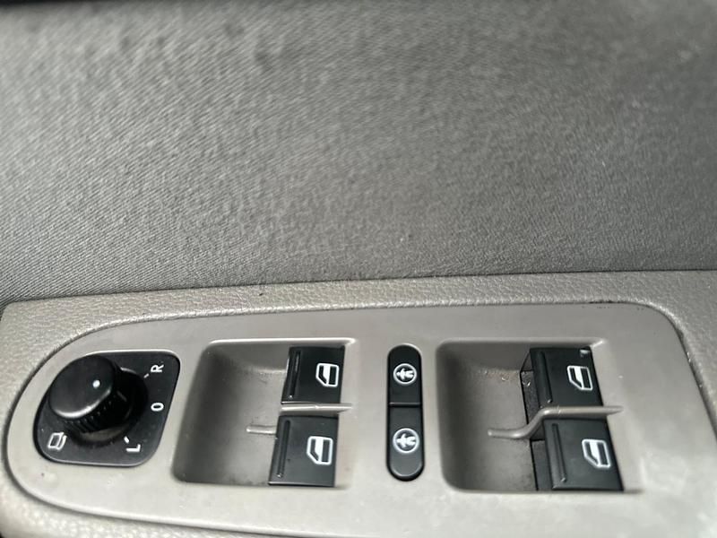 Used Seat Alhambra Ecomotive 2012 Silver MPV