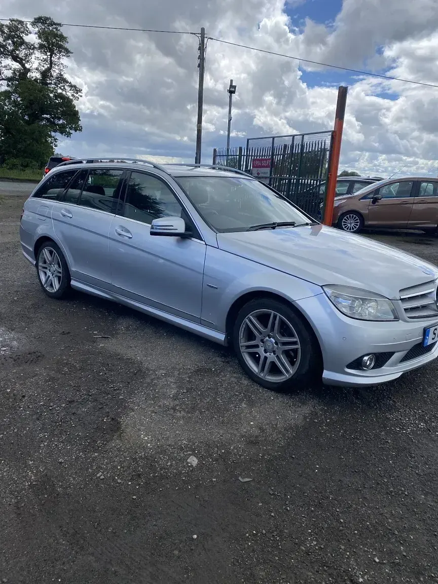 Used Mercedes C250 2011 Silver Estate