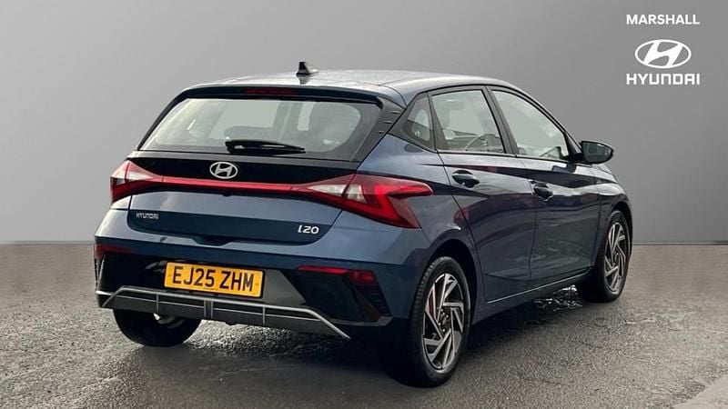 Used Hyundai i20 Advanced 100 HP (73 kW) 2025 Blue Hatchback
