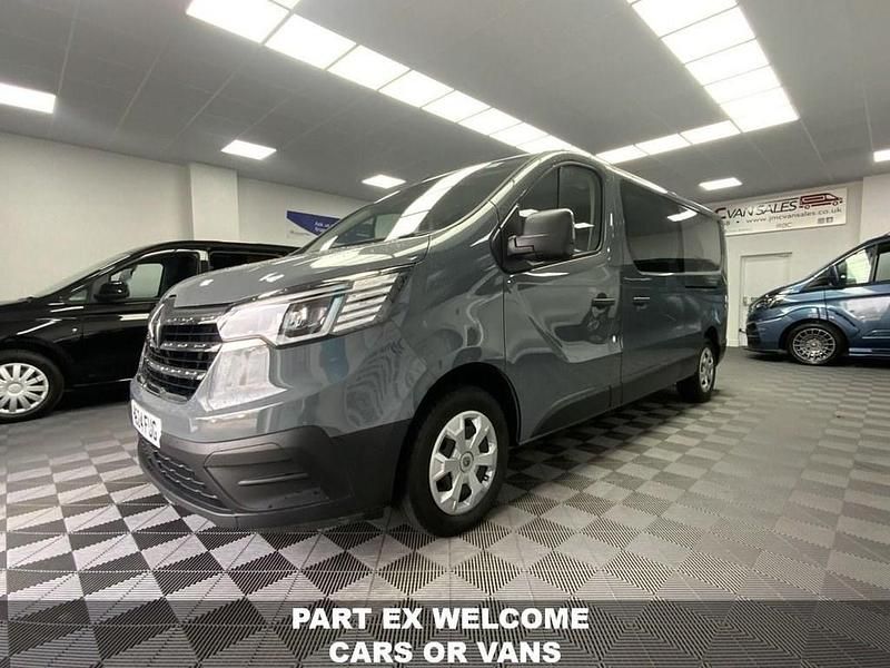 Used Renault Trafic 130 HP (95 kW) 2024 Grey MPV