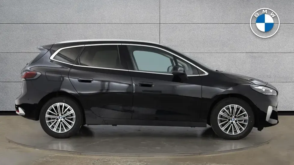 Used BMW 223 Active Tourer Luxury Line 215 HP (158 kW) 2026 Black MPV