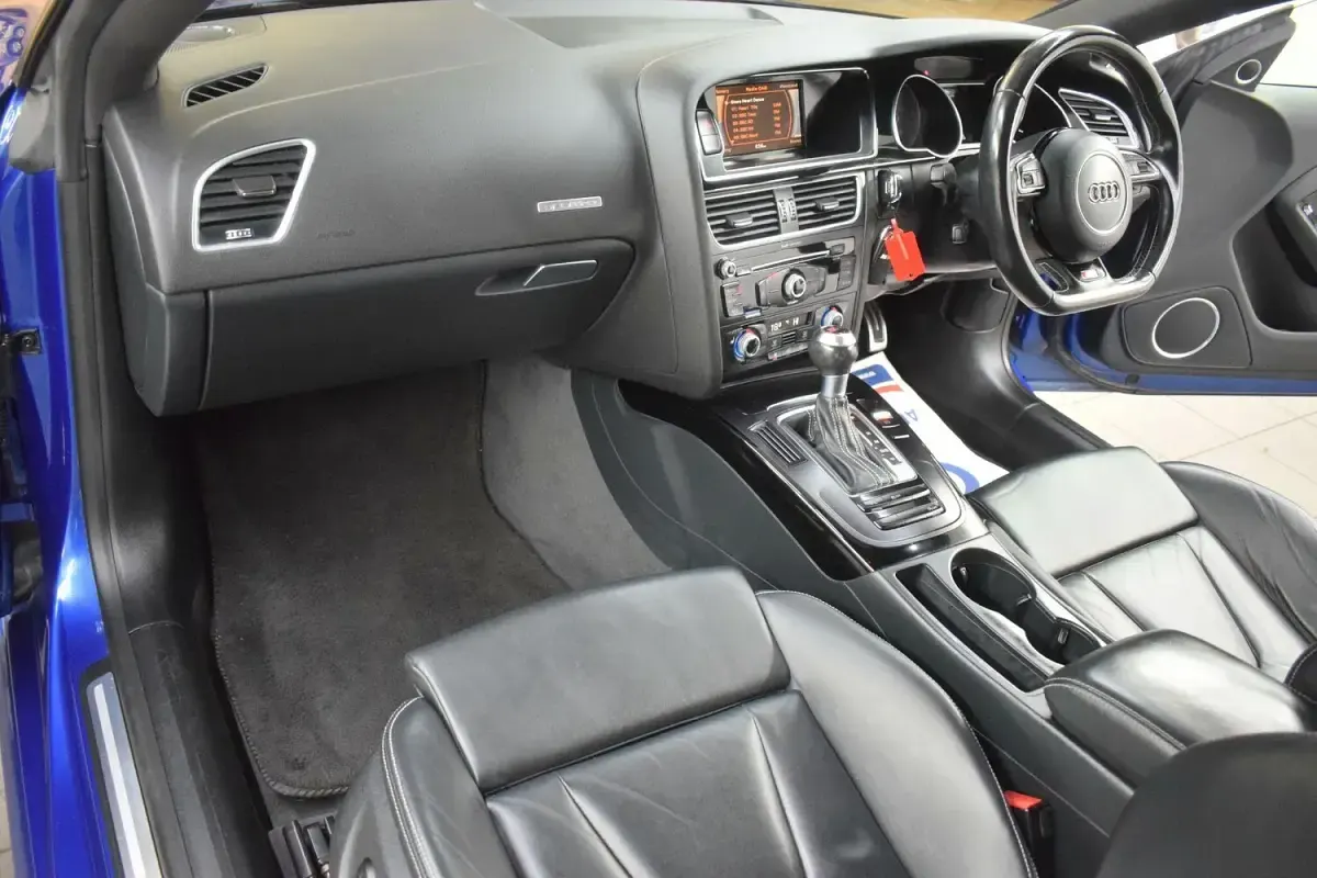 Used Audi A5 Black Edition 354 HP (260 kW) 2016 Blue Coupe