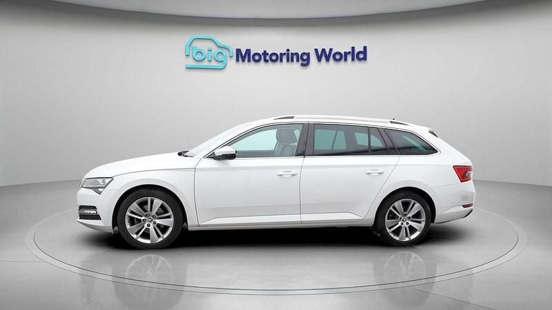 Used Skoda Superb SE L 150 HP (110 kW) 2021 White Estate