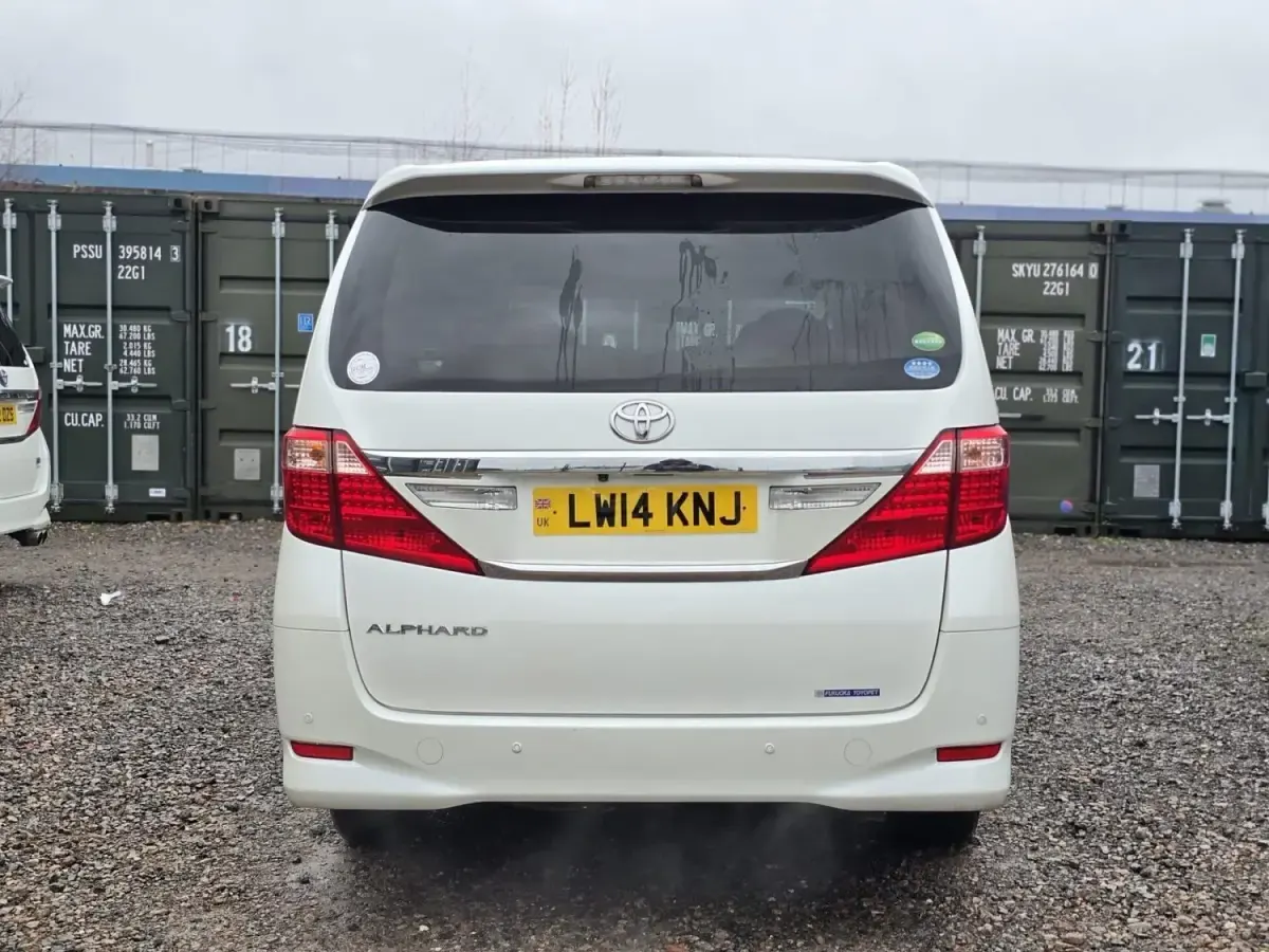 Usado Toyota Alphard 2014 Branco Monovolume