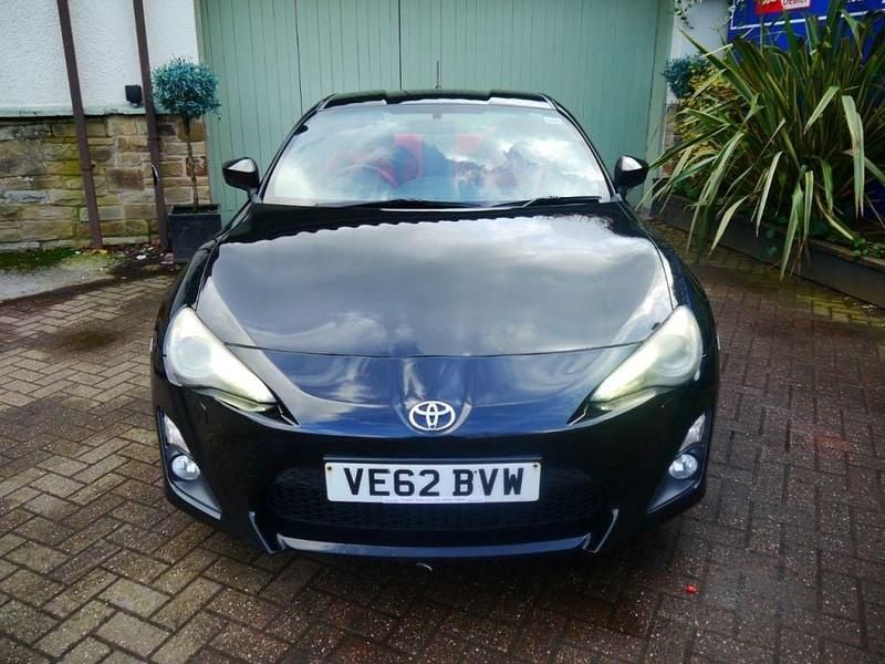 Used Toyota GT86 GT 200 HP (147 kW) 2012 Black Coupe