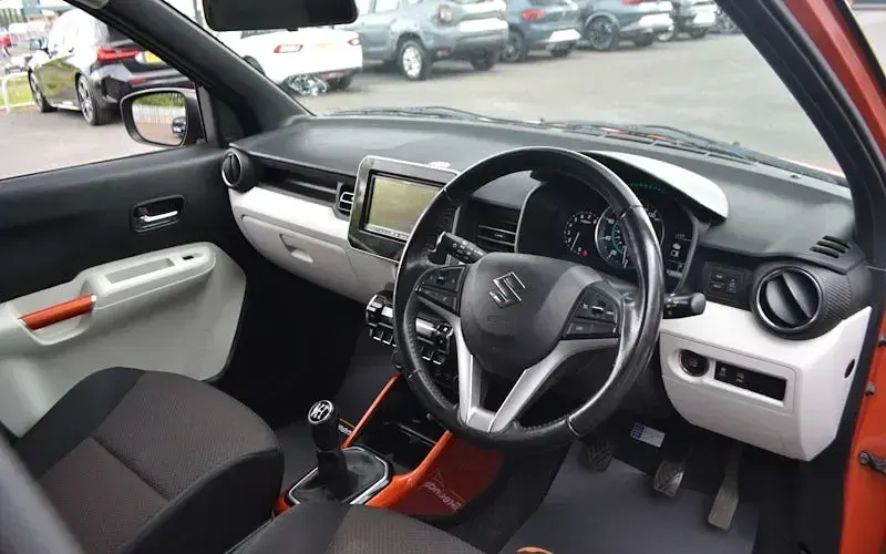 Used Suzuki Ignis SZ5 90 HP (66 kW) 2020 SUV