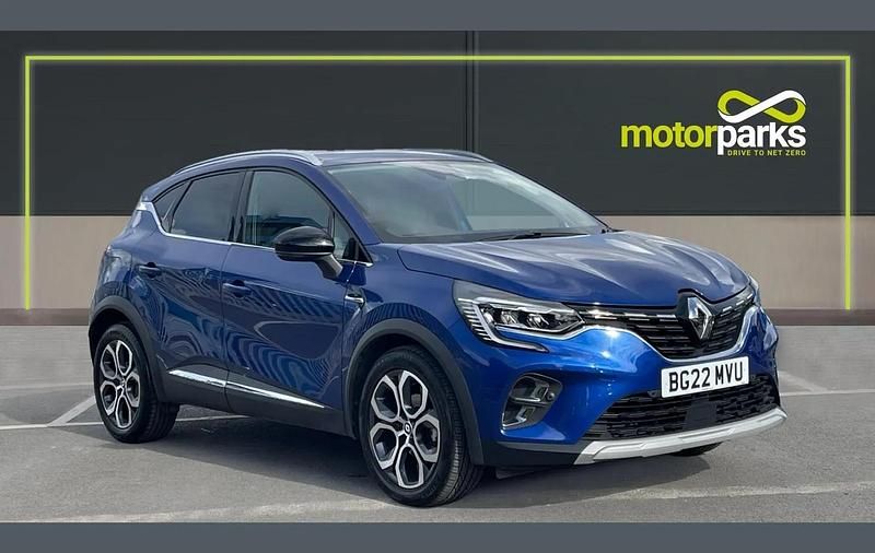 Blue Used 2022 Renault Captur SE SUV | £14,495 (Fair price) - Image 1/4