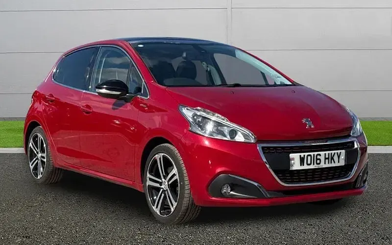 Used Peugeot 208 GT-line 110 HP (80 kW) 2018 Hatchback