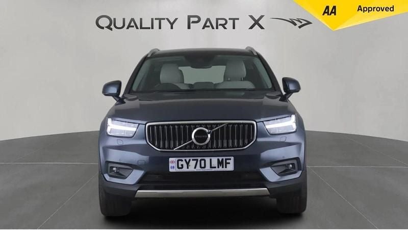 Used Volvo XC40 Inscription 197 HP (144 kW) 2020 Blue SUV