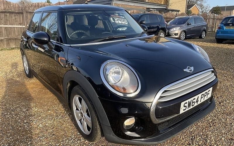Used Mini Cooper D Hatch 116 HP (85 kW) 2017 Hatchback