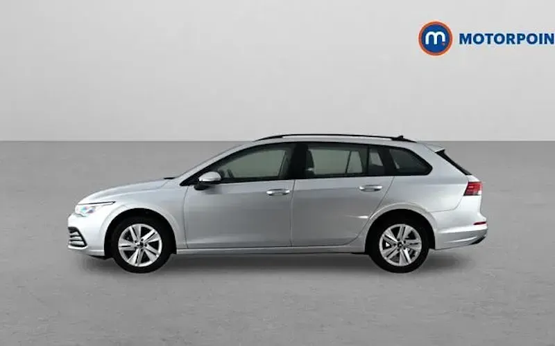 Used VW Golf VIII Life 110 HP (80 kW) 2023 Silver Estate