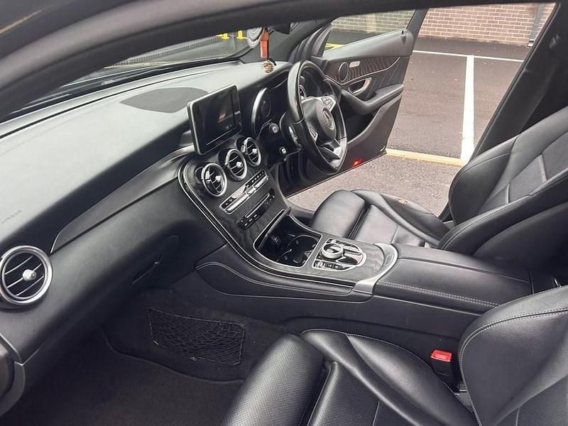 Used Mercedes GLC220 AMG line 170 HP (125 kW) 2018 Black Coupe