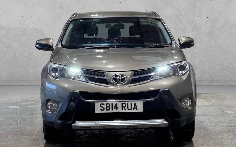 Used Toyota RAV4 150 HP (110 kW) 2015 SUV