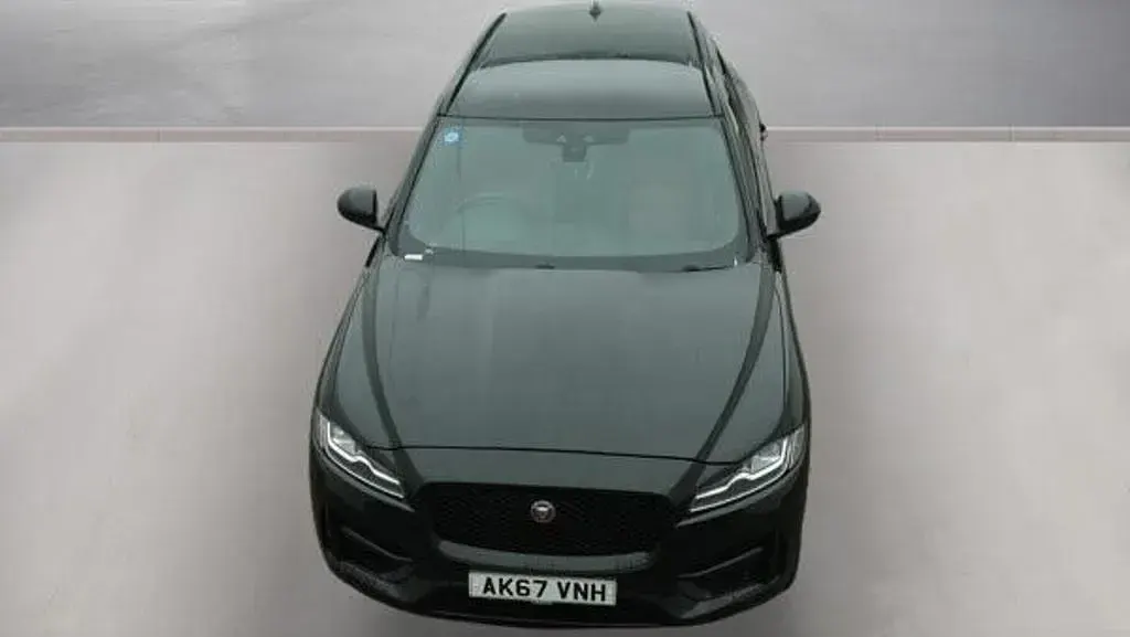 Used Jaguar F-Pace R-Sport 2018 Black SUV
