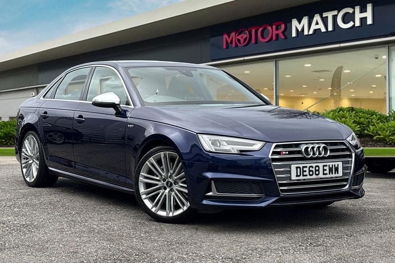 Used Audi S4 Advanced 354 HP (260 kW) 2018 Blue Sedan