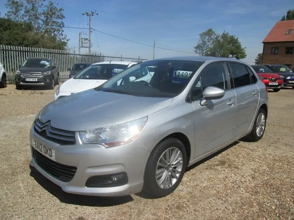 Used Citroën C4 VTR Sport 120 HP (88 kW) 2012 Silver Hatchback