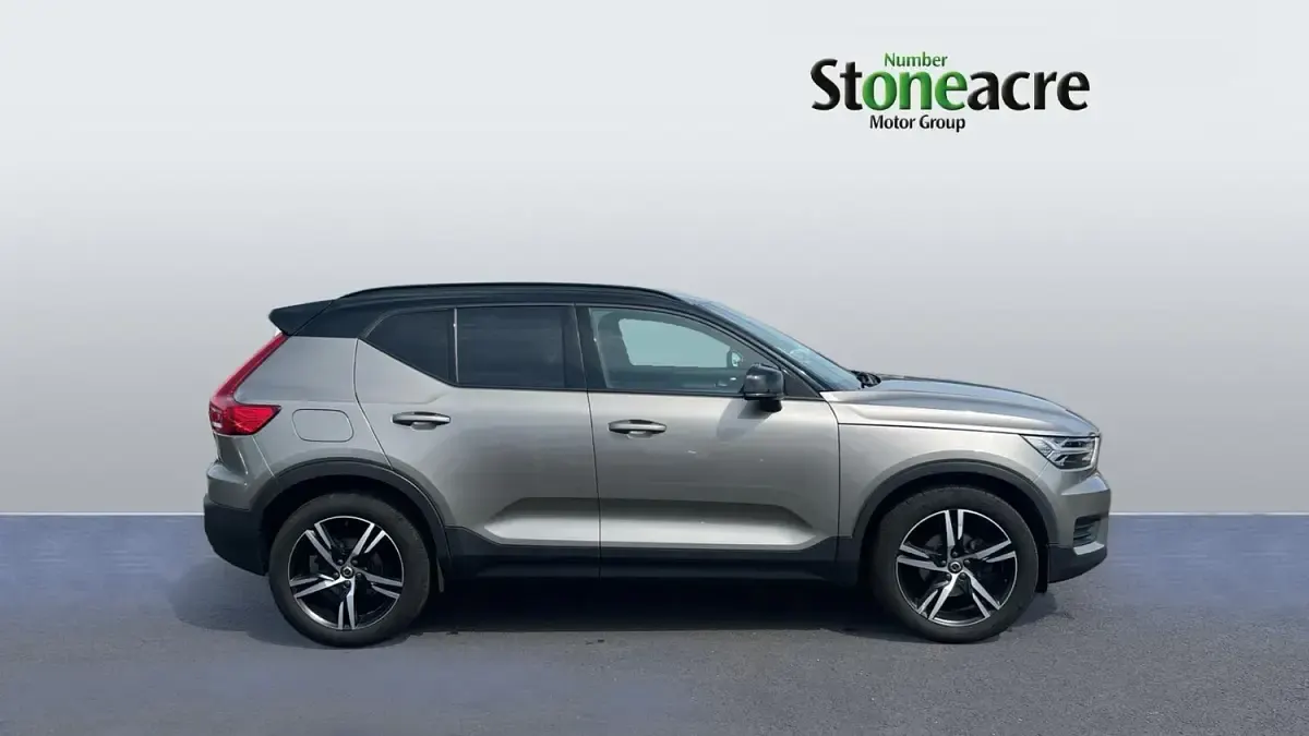 Used Volvo XC40 R-Design 2021 Grey SUV