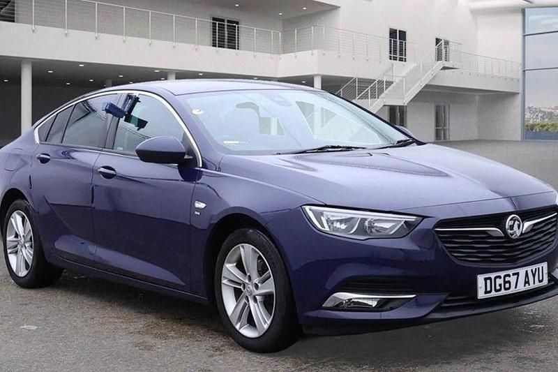 Used 2017 Vauxhall Insignia Sport | £5,990 (Fair price) - Image 1/1