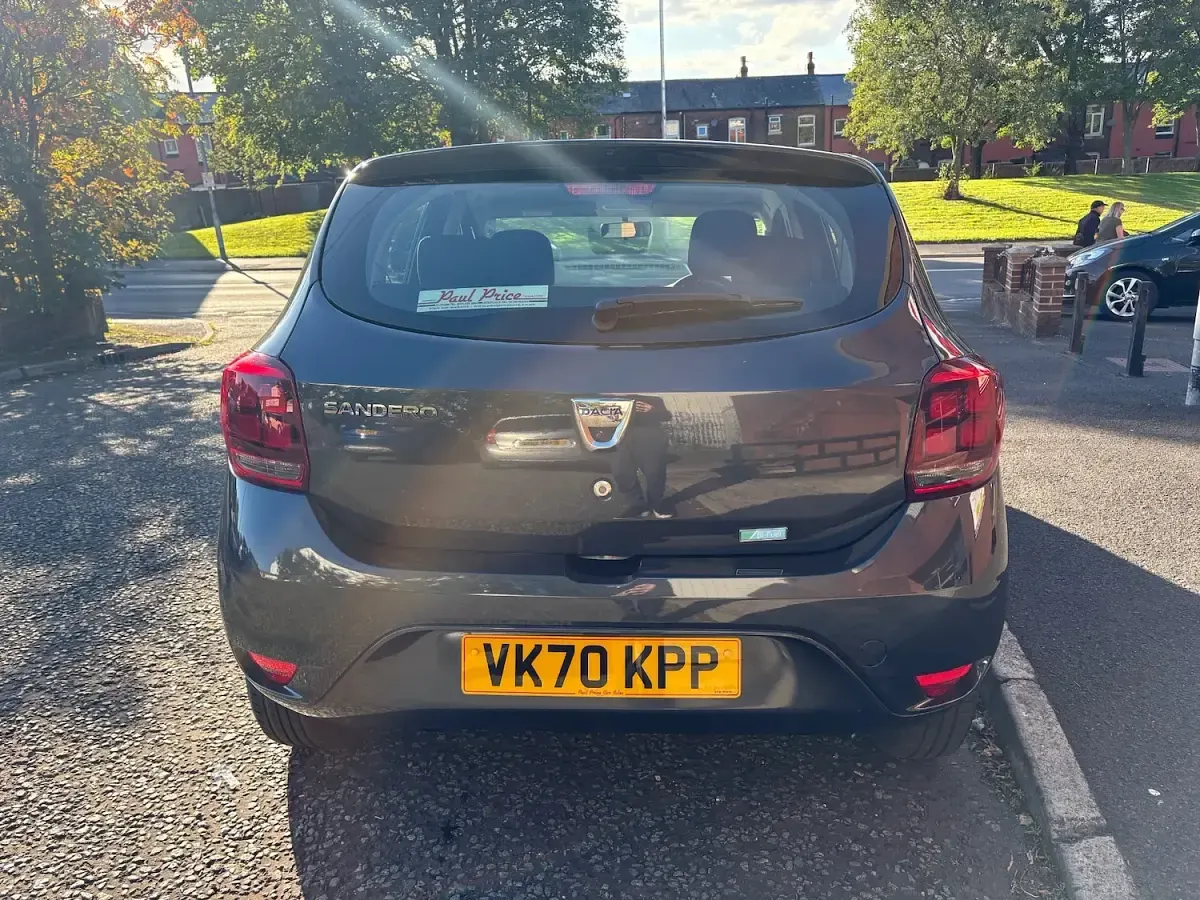 Used Dacia Sandero Essentiel 98 HP (72 kW) 2020 Grey Hatchback