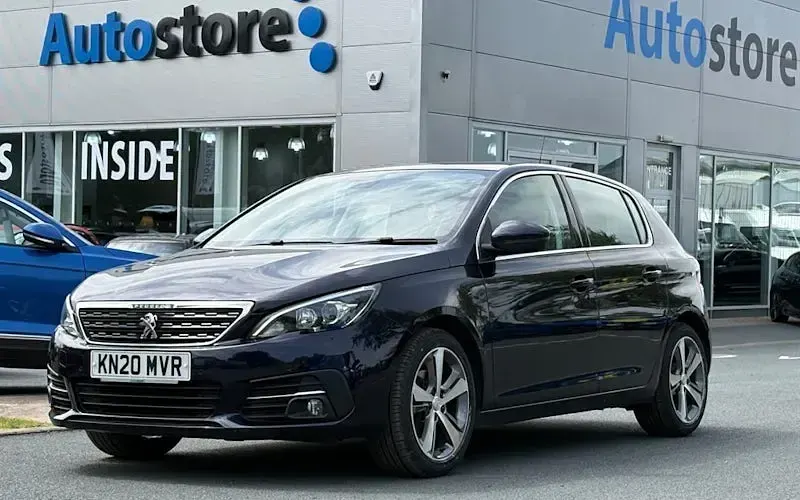 Used Peugeot 308 Allure 131 HP (96 kW) 2020 Hatchback