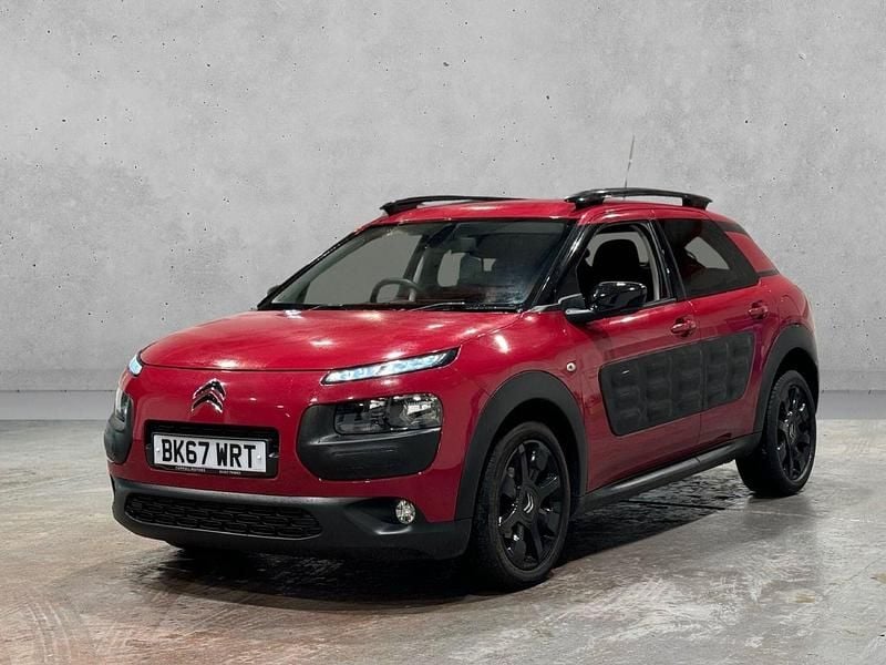 Used Citroën C4 Cactus Flair 82 HP (60 kW) 2017 Red Hatchback