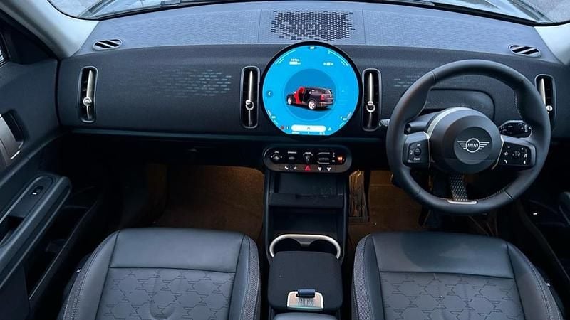 Used Mini Countryman Classic 170 HP (125 kW) 2025 Midnight black ii SUV