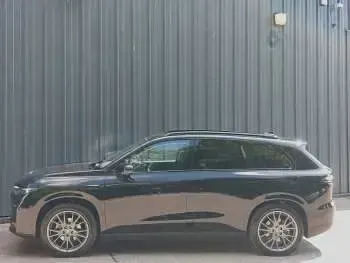 New Leapmotor C10 160 kW (218 HP) 2026 Black SUV