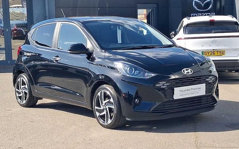 Used Hyundai i10 Premium 63 HP (46 kW) 2025 Black Hatchback
