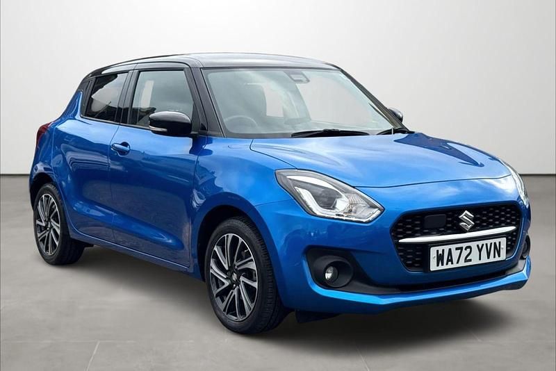 Used Suzuki Swift SZ5 83 HP (61 kW) 2022 Blue metallic Hatchback