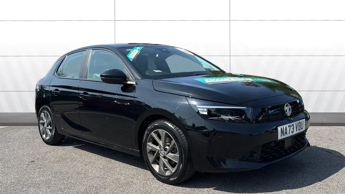 Used Vauxhall Corsa Design Edition 75 HP (55 kW) 2023 Hatchback