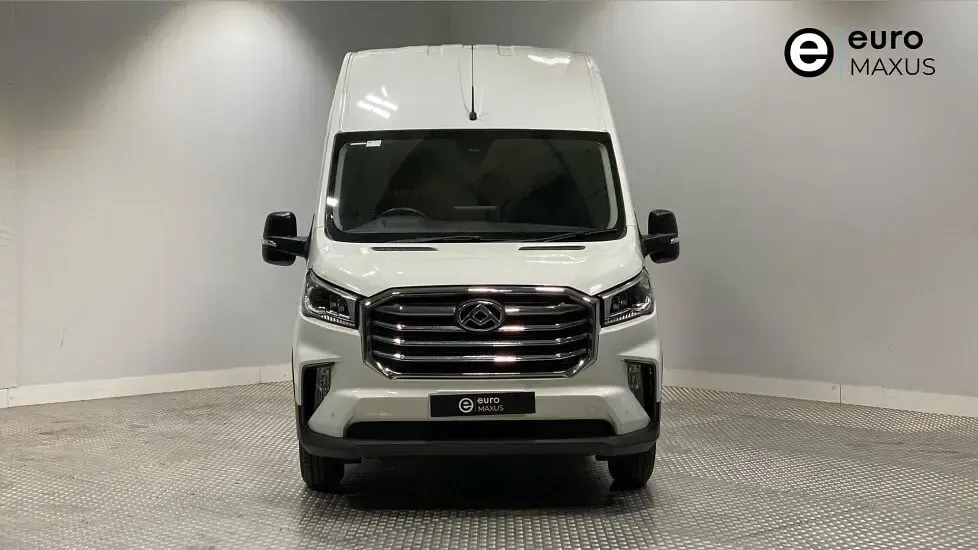 Used Maxus V90 2024 White Van