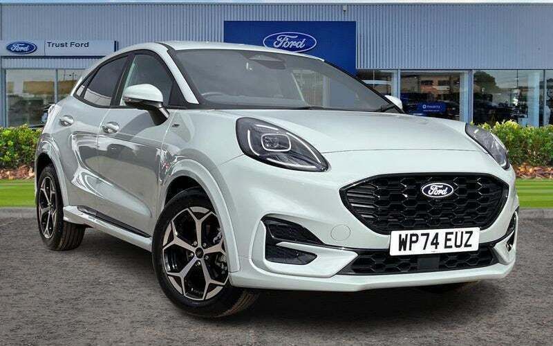 Used 2025 Ford Puma ST-Line Hatchback | £21,440 (Fair price) - Image 1/4