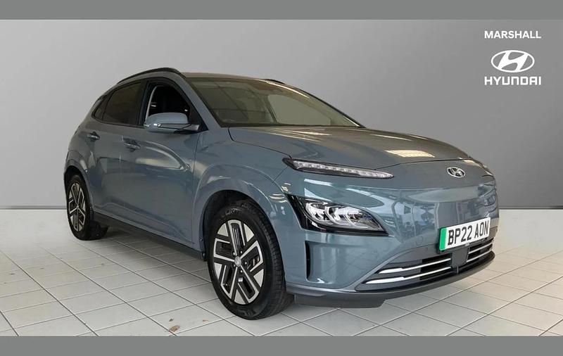 Green Used 2022 Hyundai Kona Premium SUV | £16,100 (Fair price) - Image 1/4