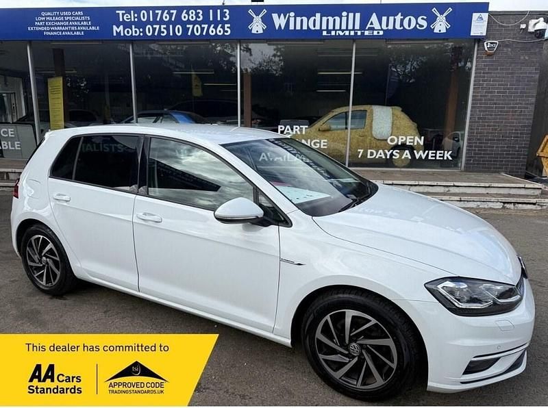White Used 2020 VW Golf VII Edition Hatchback | £11,950 (Fair price) - Image 1/4