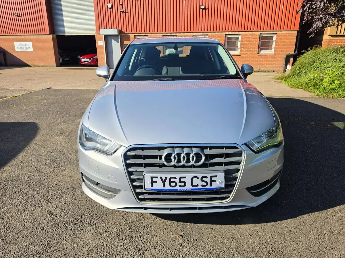 Used Audi A3 Sportback Sport 110 HP (80 kW) 2015 Silver Hatchback