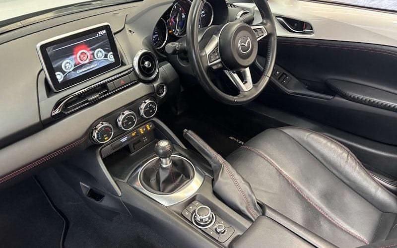 Used Mazda MX5 Inclusive 160 HP (117 kW) 2018 Cabriolet