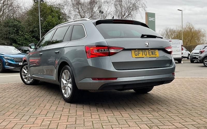 Used Skoda Superb SE Technology 150 HP (110 kW) 2022 Estate